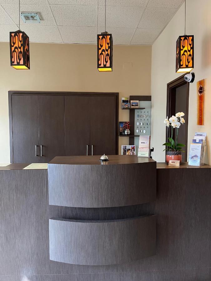 Alfa Hotel Gyor Ngoại thất bức ảnh