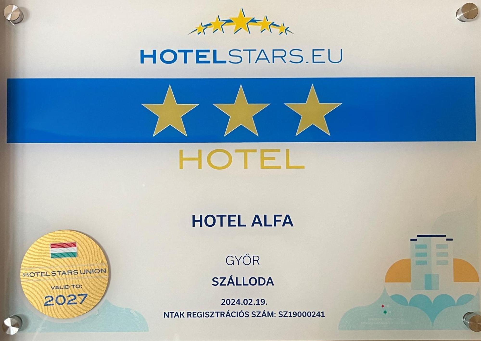 Alfa Hotel Gyor Ngoại thất bức ảnh