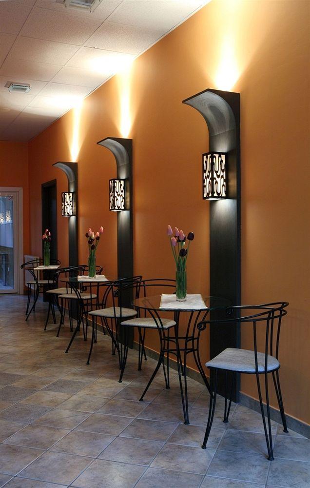 Alfa Hotel Gyor Ngoại thất bức ảnh